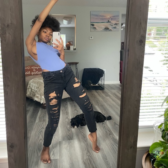 Super Distressed Black Skinny Jeans - Picture 6 of 11